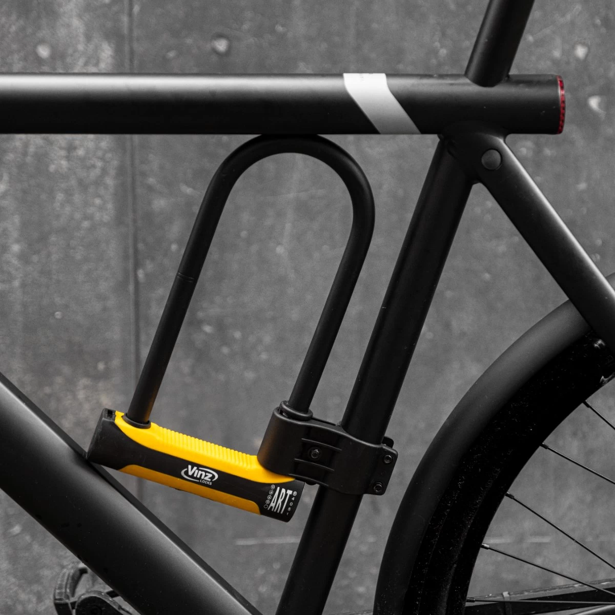 VINZ Grivola Beugelslot ART4 / Motorslot / Scooterslot / Fietsslot 26cm - Afbeelding 3