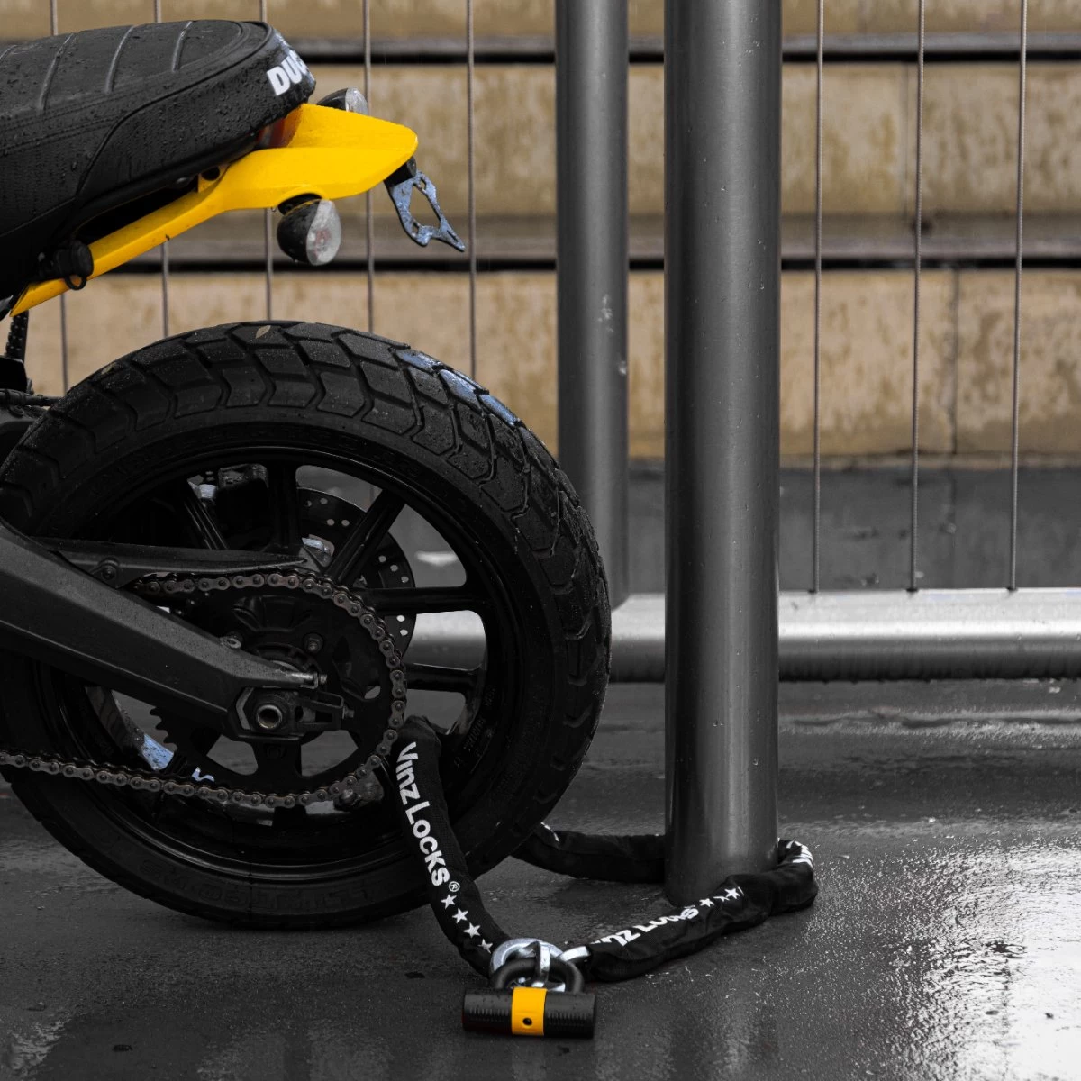 VINZ Trivor ART 4 Kettingslot - 200 Cm Motorslot Van Gehard Staal Met Ring / Scooterslot Met Hangslot / Schijfremslot - Afbeelding 5