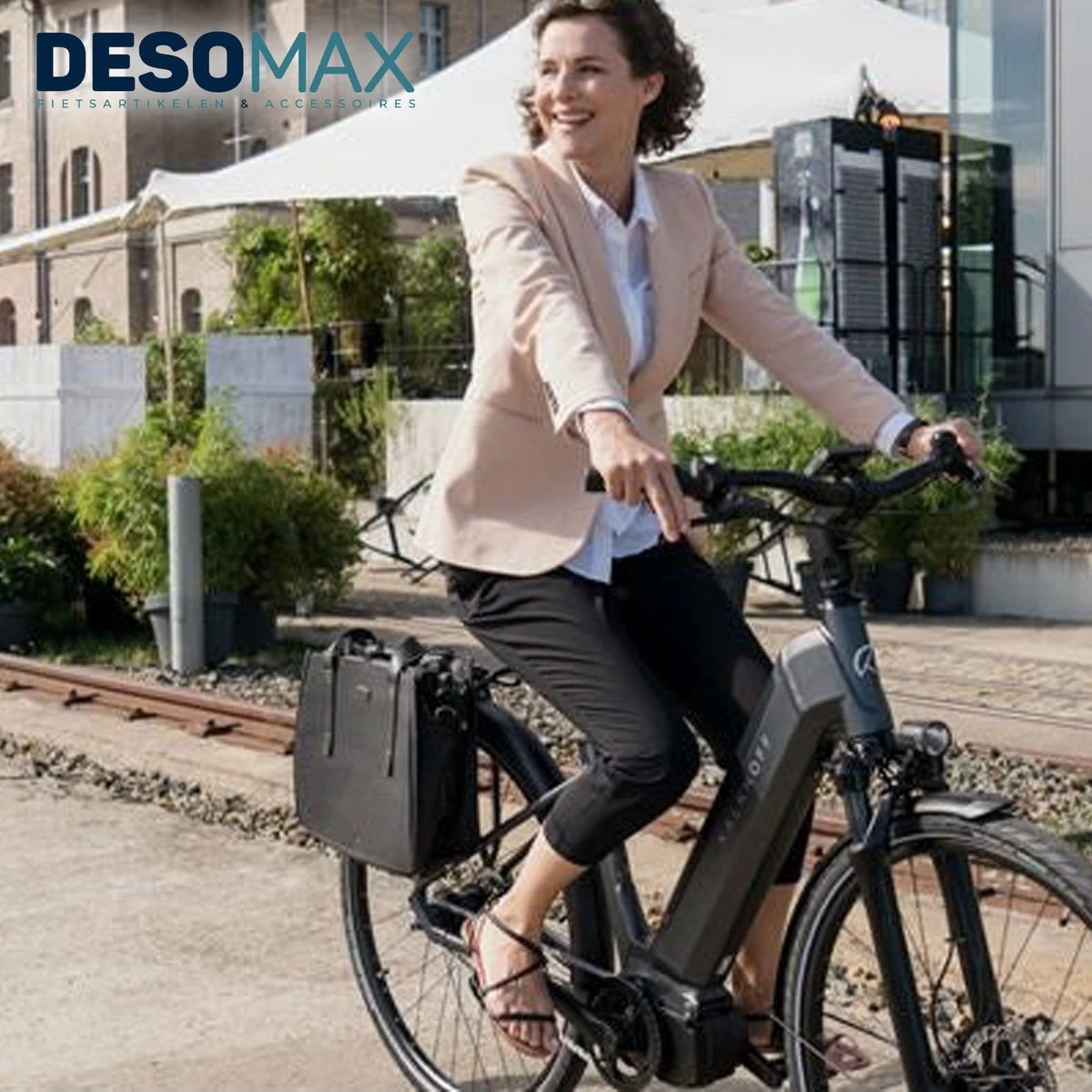 Deso All In One Fietszadel - Comfortabel Gel Zadel - Unisex - Zadelvering – Ergonomisch Design - Zwart - Afbeelding 5