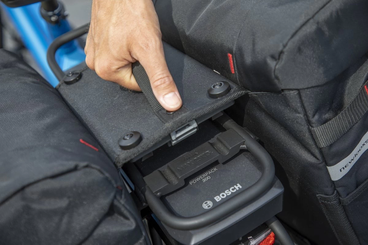 New Looxs Vigo Double MIK Dubbele Fietstas - Afneembaar - 37 Liter - Zwart - Afbeelding 7